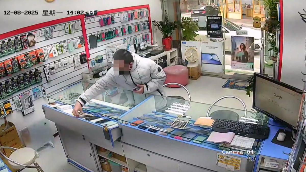 事不過三!連2天偷手機 竊嫌同「外套」3度現身被活逮