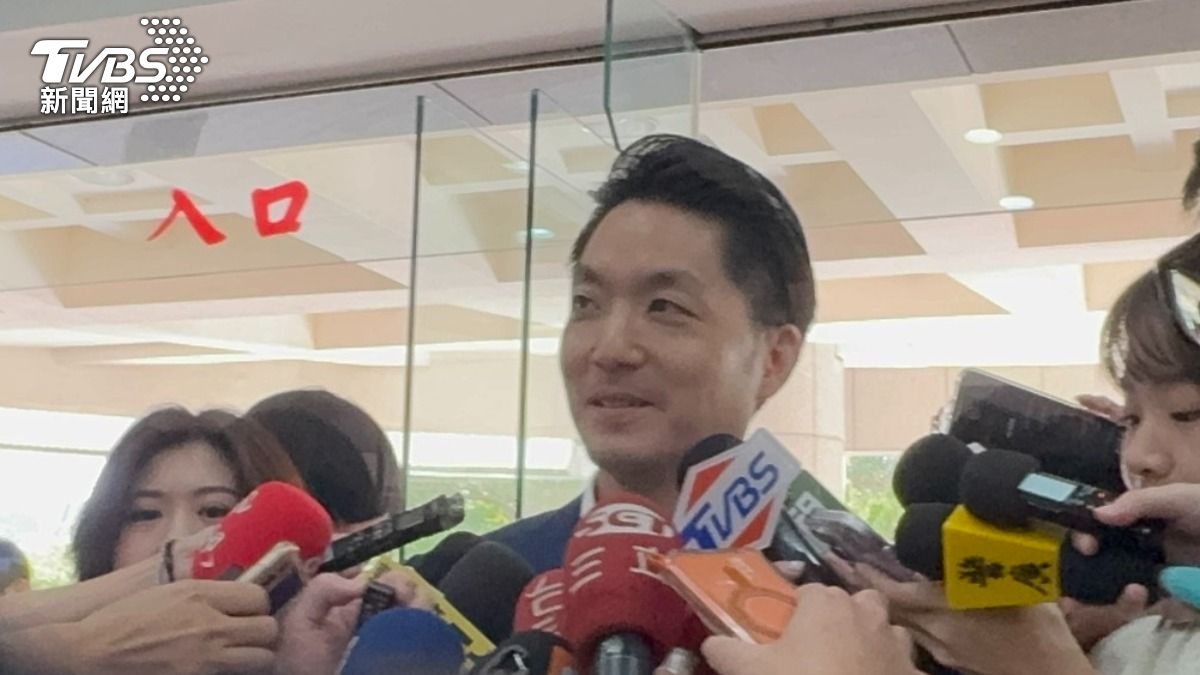 簡舒培獻策赴雙城論壇「要小紅書配合打詐」 蔣萬安嗆矛盾雙標