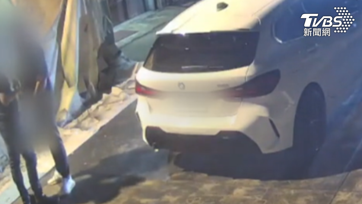 親兄弟爆激烈衝突!「香水達人」揮拳持槍恐嚇