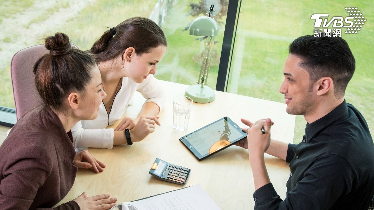 交換小物.抽糖問答　日企輕鬆互動培養員工默契