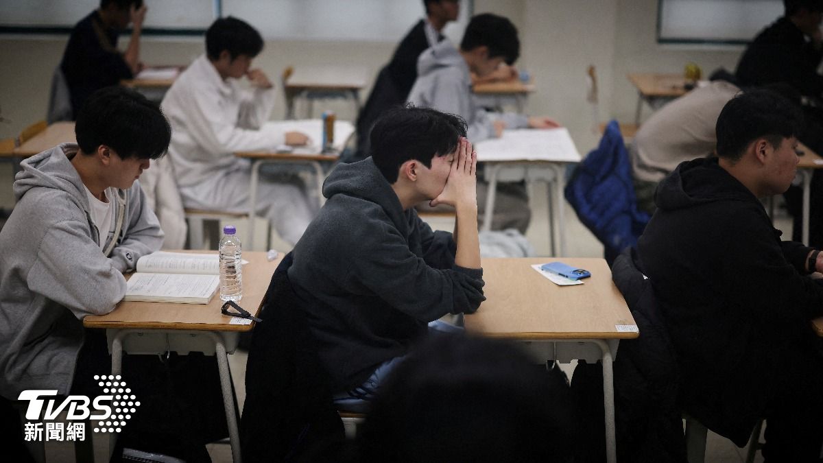 韓國大學入學考英文「地獄級難度」惹議!負責人請辭創首例