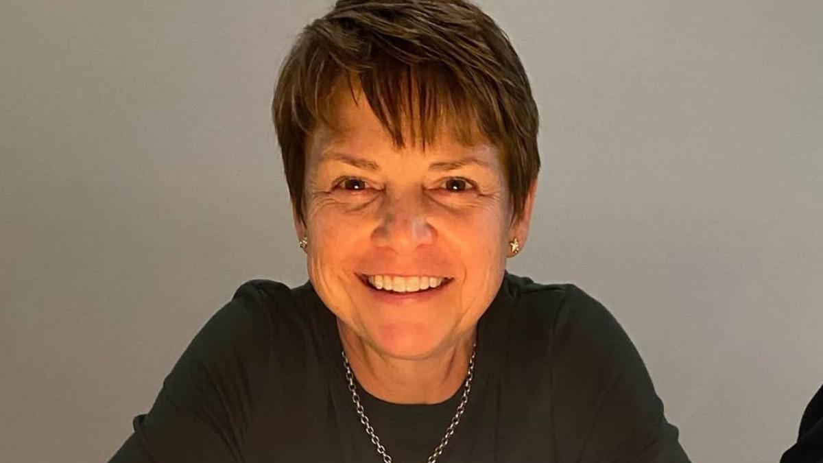 《漫才梅索太太》資深綠葉溫妮戴維斯離世　過馬路遇死亡車禍！享壽60歲