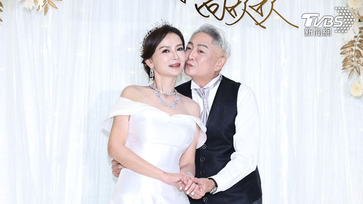56歲高欣欣婚禮爆口角!李國超「講到一半被打斷」脫口:很久沒行房