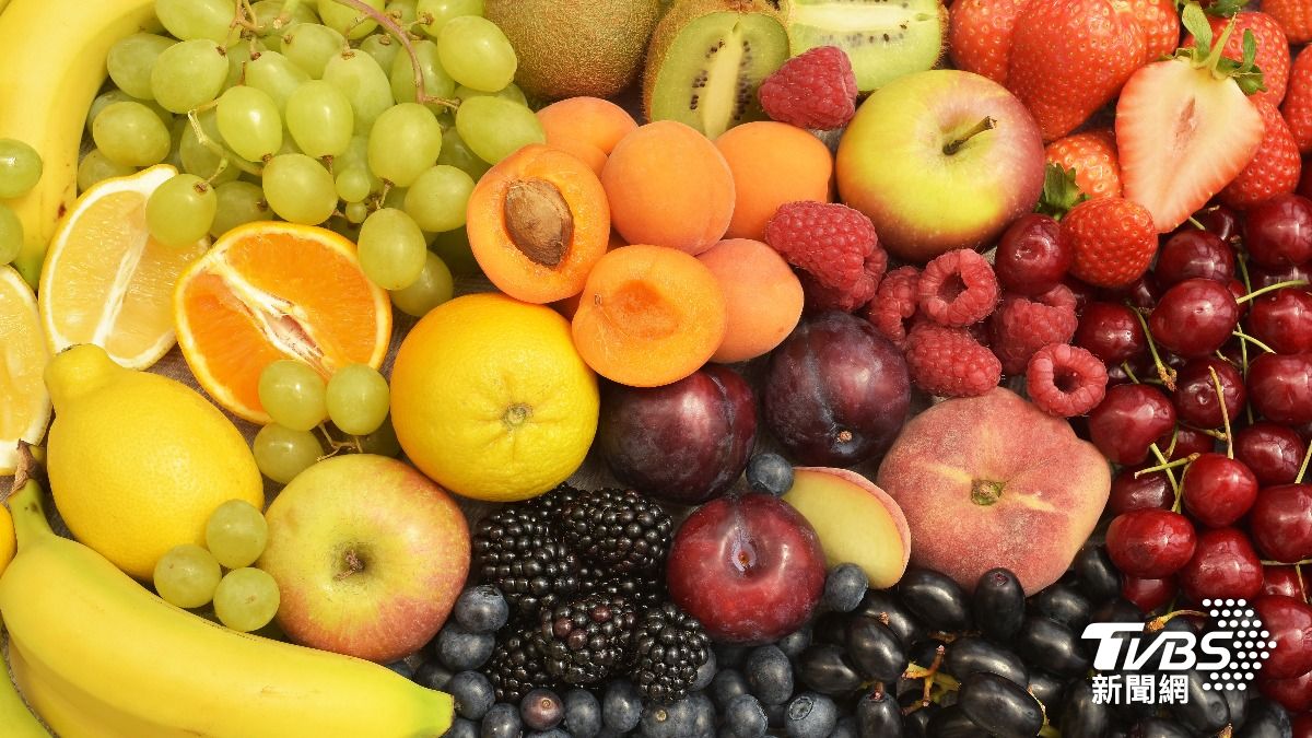 別再無腦全加！香蕉果昔混打「這些水果」營養暴跌84％快改配方