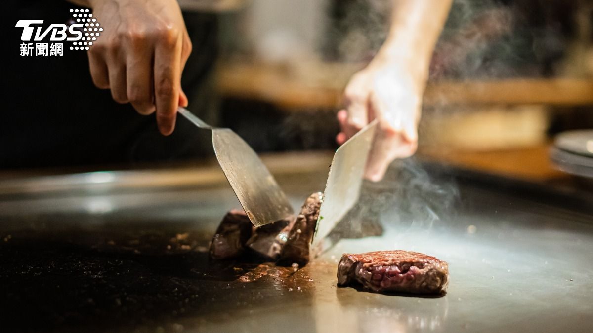 儀式感爆棚!網友激推「10大西式鐵板燒」 它堪稱約會神店