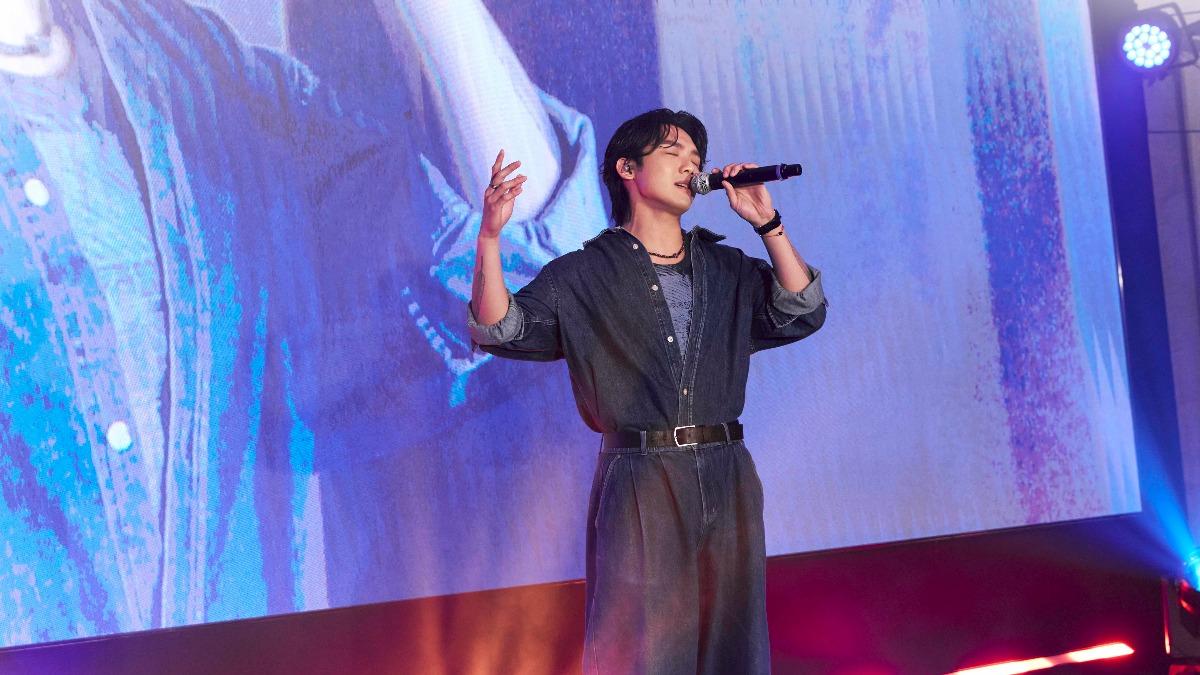 才爆長腫塊切片停工！33歲男星認「再進手術室」　現況曝光