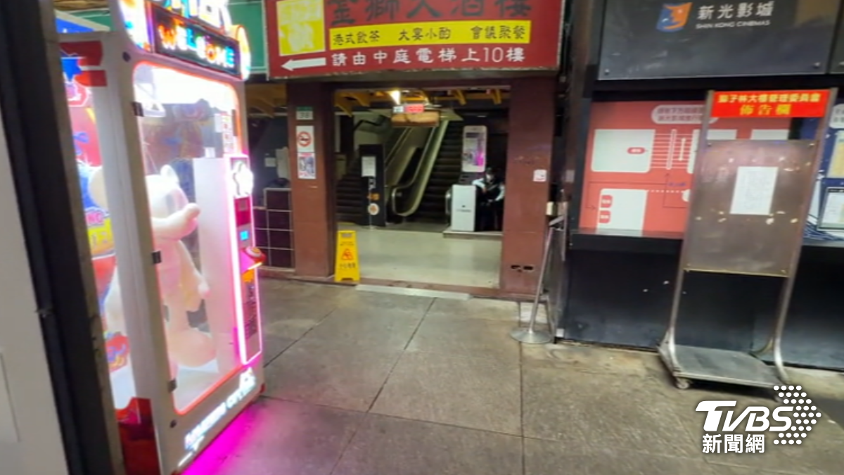 獅子林大樓「24小時開門」成治安隱憂!通訊行頻遭竊 青少年聚集持刀互砍