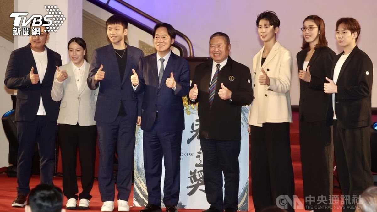 30歲生日圓夢!拳擊金牌林郁婷主持宏道獎 如願和賴清德合照