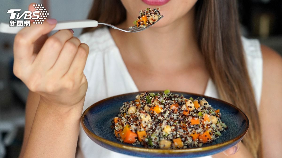 吃素≠ 健康！素食醫自曝健檢「鐵庫存見底」　4指標不可輕忽