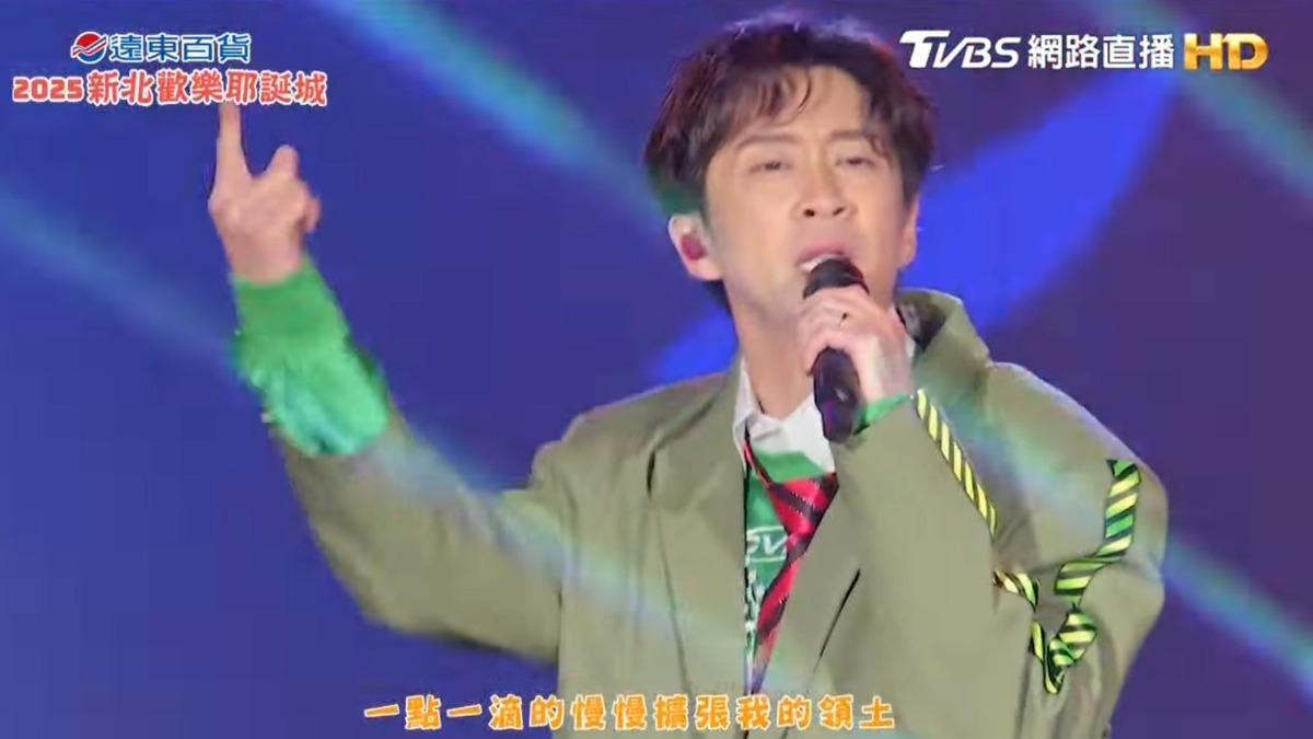 Lulu快看!陳漢典耶誕城秀「超狂舞技」 網瘋狂洗版:太帥了