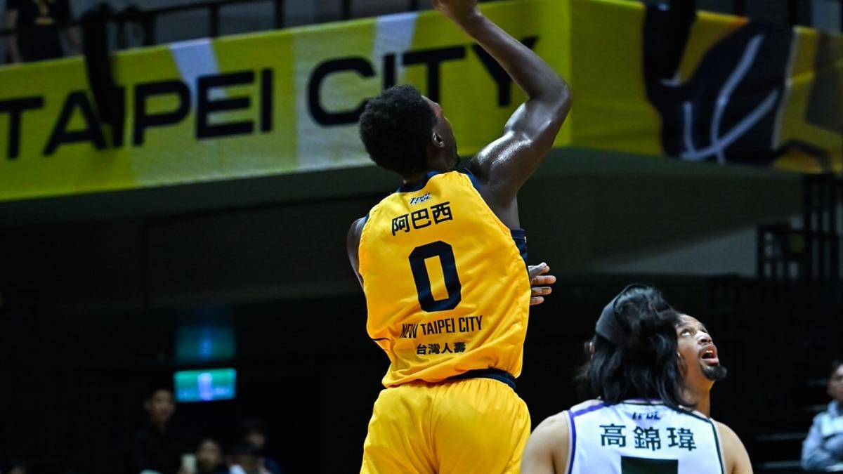 TPBL/阿巴西手麻仍拿17分!攻防俱佳 率特攻斷雲豹4連勝