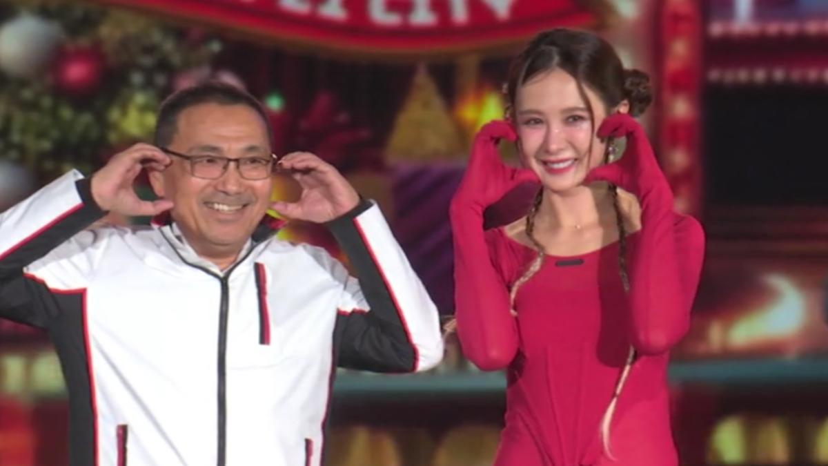 巨星耶誕演唱會Day1!韋禮安組曲嗨翻 安心亞「紅色戰袍」全場呼呼