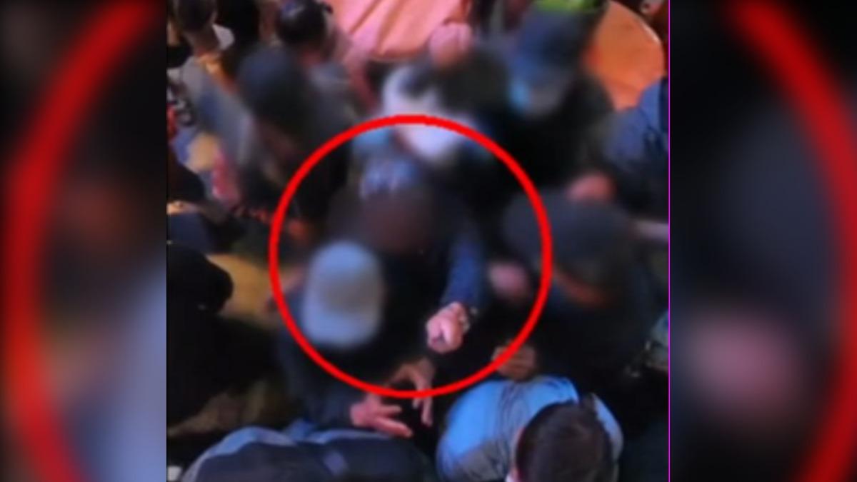 集團犯案? 青山宮遶境拍花車 恰巧錄到「5賊」疑偷包