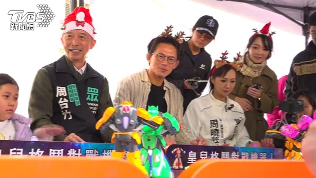 不甩李有宜退黨風波 黃國昌再同框子弟兵