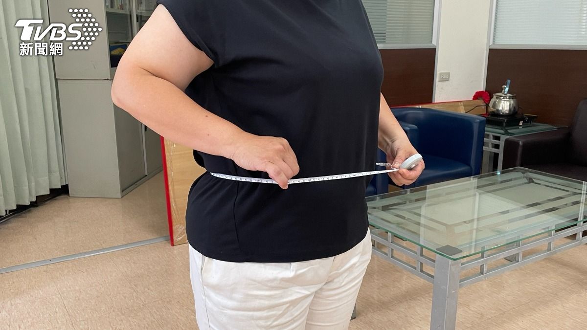 看起來不胖也中?醫揭「隱性糖胖症」內臟脂肪高、脂肪肝與血糖波動 藏危機!