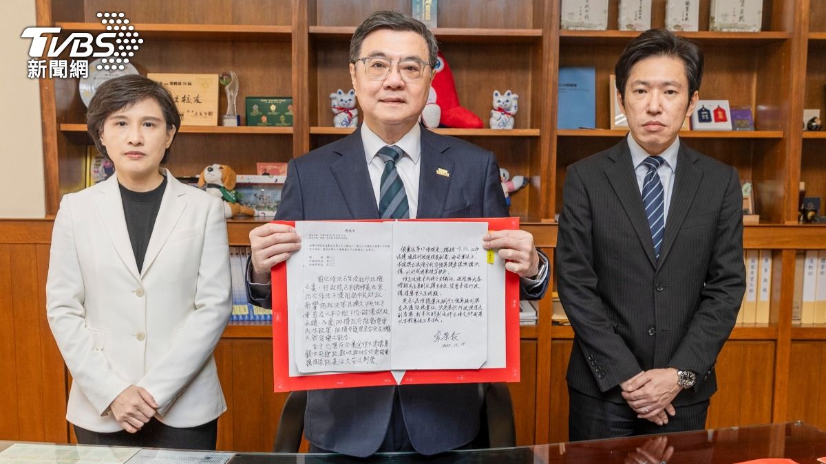 「不副署財劃法!」 卓榮泰嗆:可對我提不信任投票