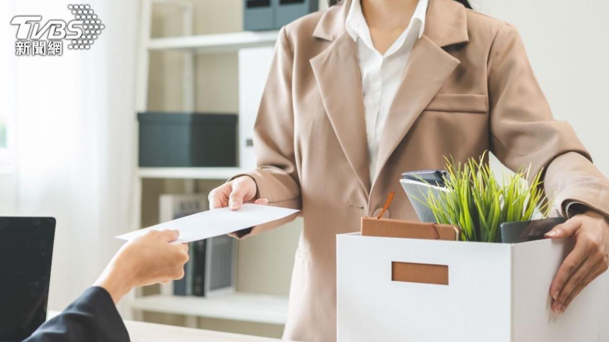 入職不到3個月提離職!女菜鳥因「1原因」遭老闆狂唸2小時