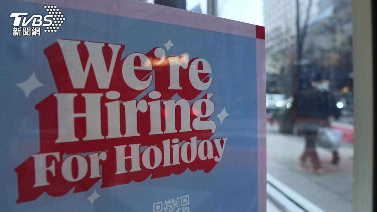 美國女子年薪400萬一夕被裁員 改教理財當「失業網紅」