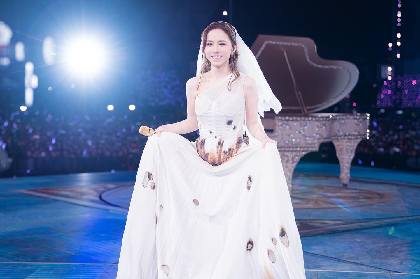 鄧紫棋演唱會門票秒殺!女歌迷搶票「直點下一步」慘遭盜刷