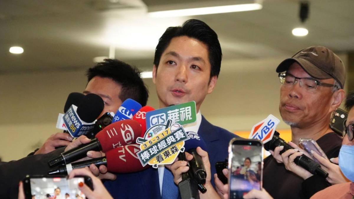 北市免費營養午餐 他讚蔣萬安快狠準:兩個「總統級市長」很尷尬