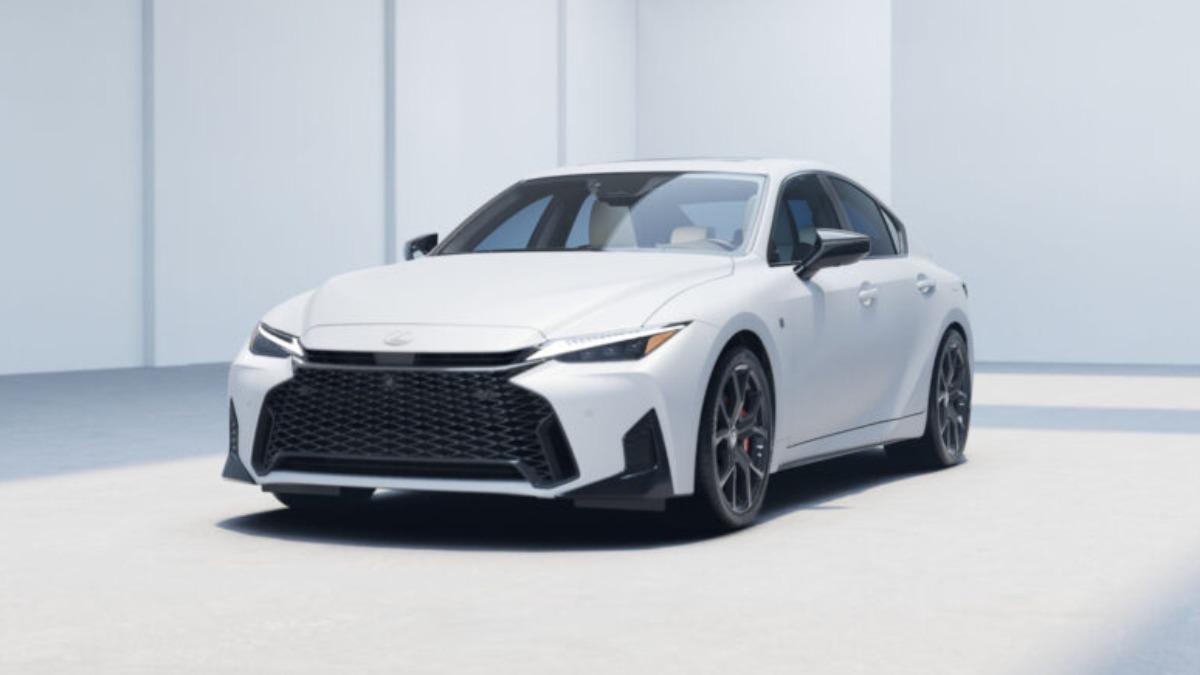 專家推薦日系車保值又安全（圖／Lexus提供）