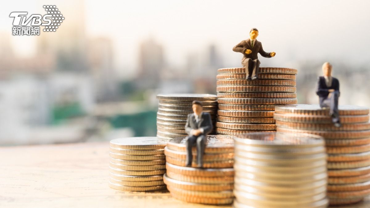 2025全球富豪財富暴增2.2兆美元　彭博點名「這8人」就佔25％