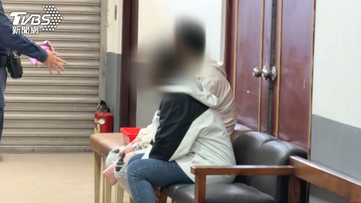 為領養狗! 夫妻獨留9月嬰在家6小時 嘴角溢奶腿部瘀青亡