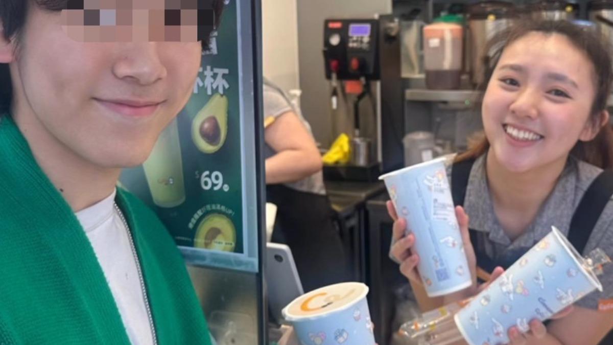手搖店正妹好眼熟!王仁甫19歲女兒打工 甜美燦笑畫面全被拍