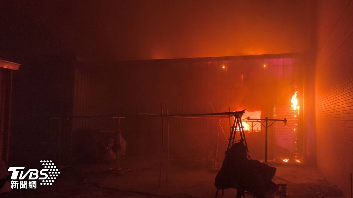 高雄夫妻新婚8個月…遇火劫「絕望敲牆」1死 起火點發現機油、精油