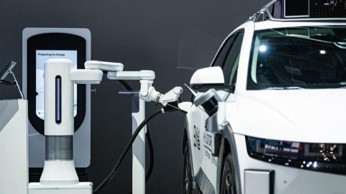 不只造車!Hyundai佈局AI機器人 CES 2026揭車業新戰場