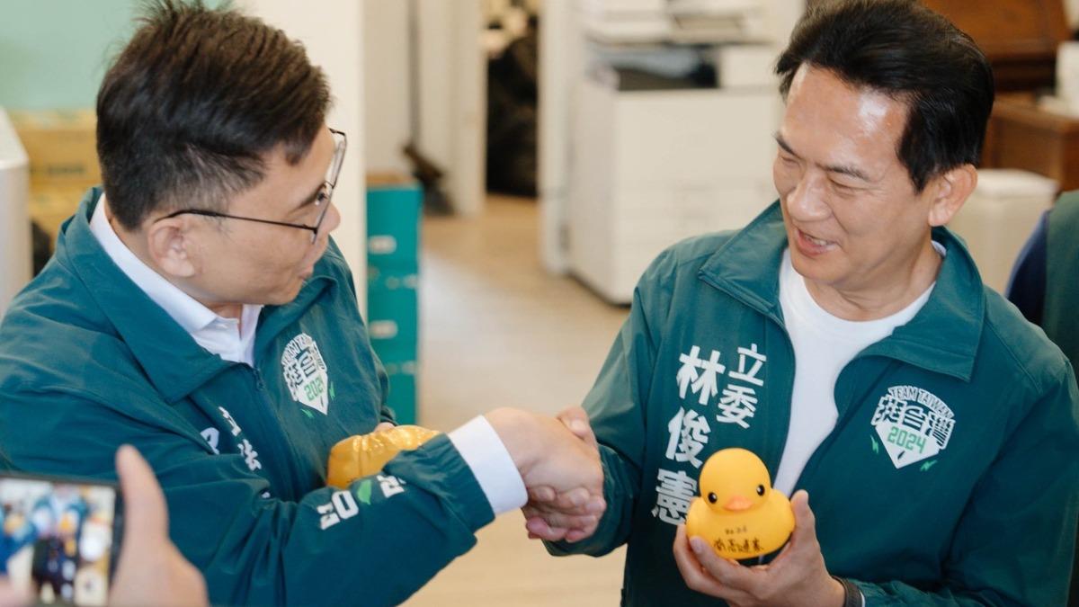 憲妃大戰明分曉!賴瑞隆再陪林俊憲車掃喊:實現真正的南高連線