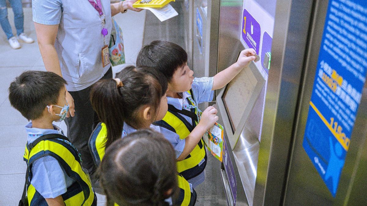 Taoyuan Metro brings back kids’ stationmaster camp