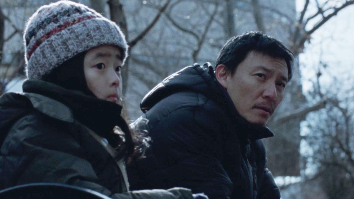 張震為戲瘦身素顏變紐約外送員 拍檔是翁滋蔓8歲外甥女「1金句暖哭全網」