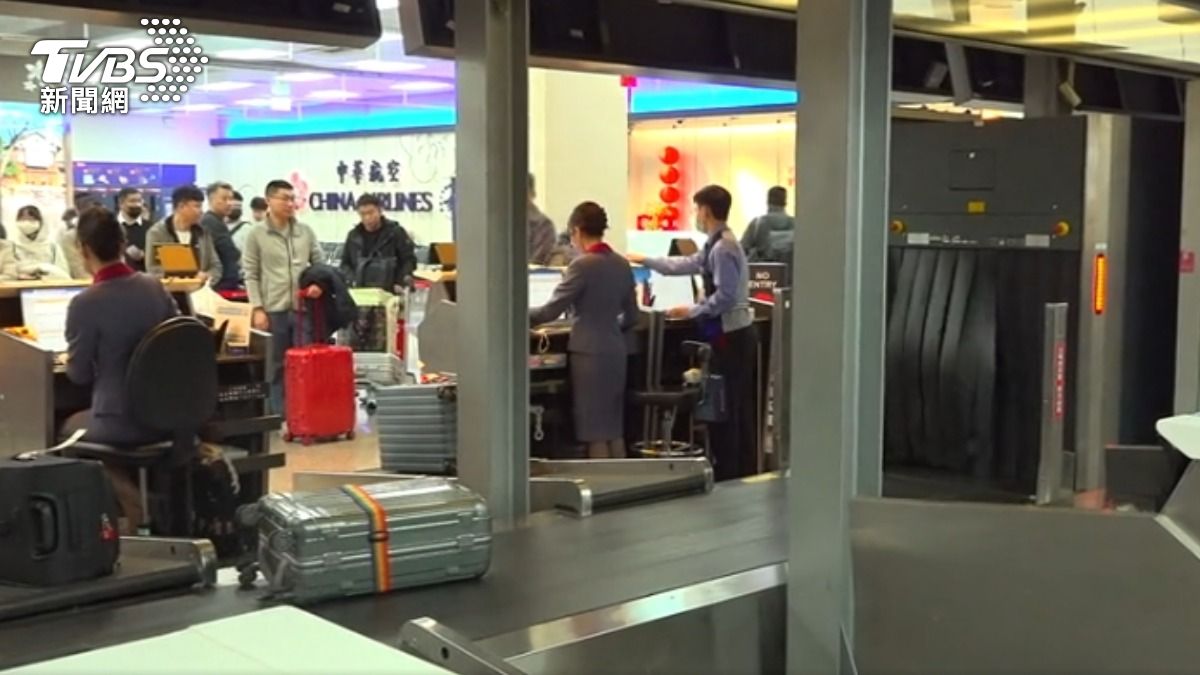 華航行李超額費漲30美金!超大尺寸「翻倍計算」旅客荷包失血