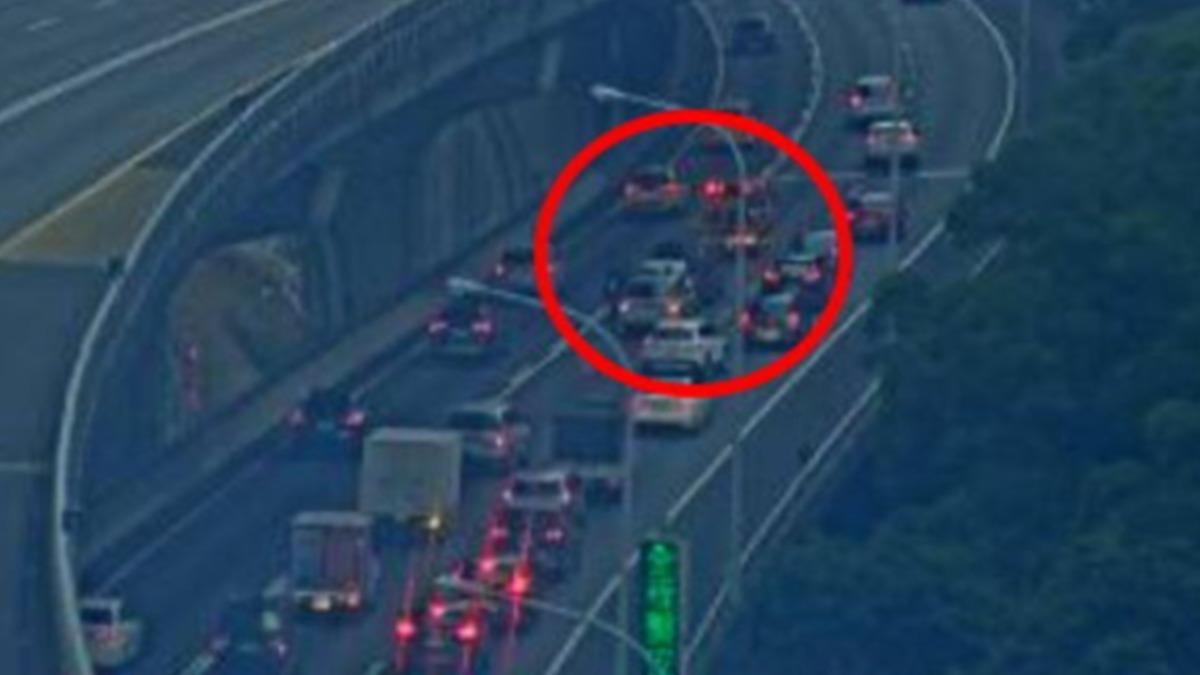 快訊/上班注意!國1林口路段「連環追撞」 車流回堵