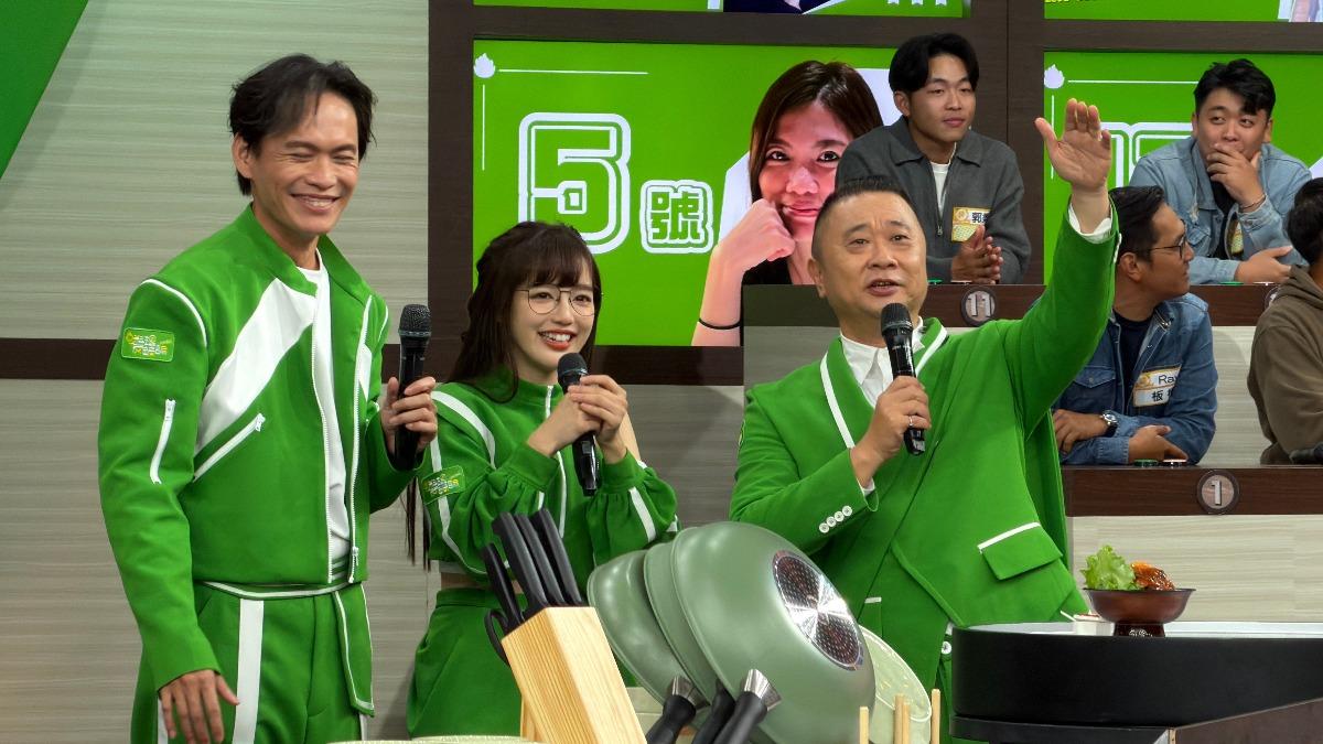 邰智源輸到脫褲!打聽薪水動念「轉行」 遭爆特殊收藏癖