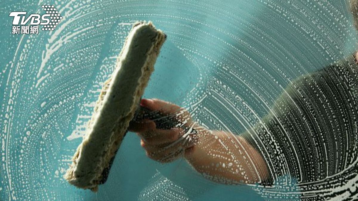 大掃除清潔窗戶超頭痛?家事達人教輕鬆4步驟:沒那麼可怕