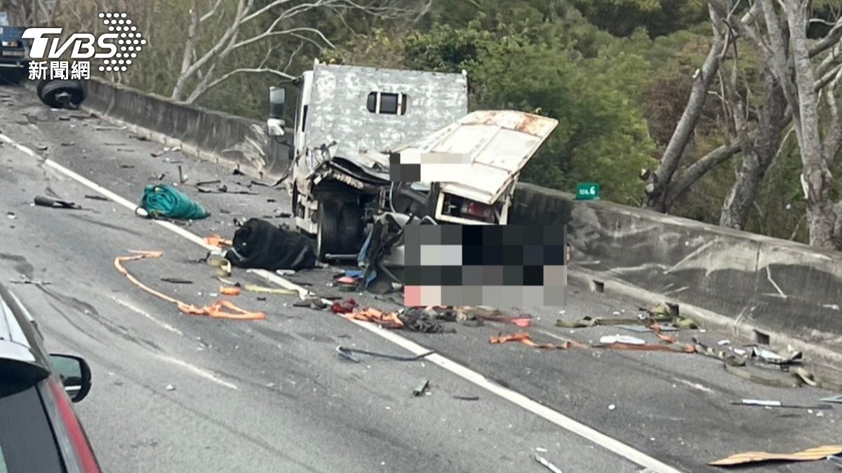 快訊/國1新竹段北上追撞1死1傷 男駕駛「臟器外露」亡