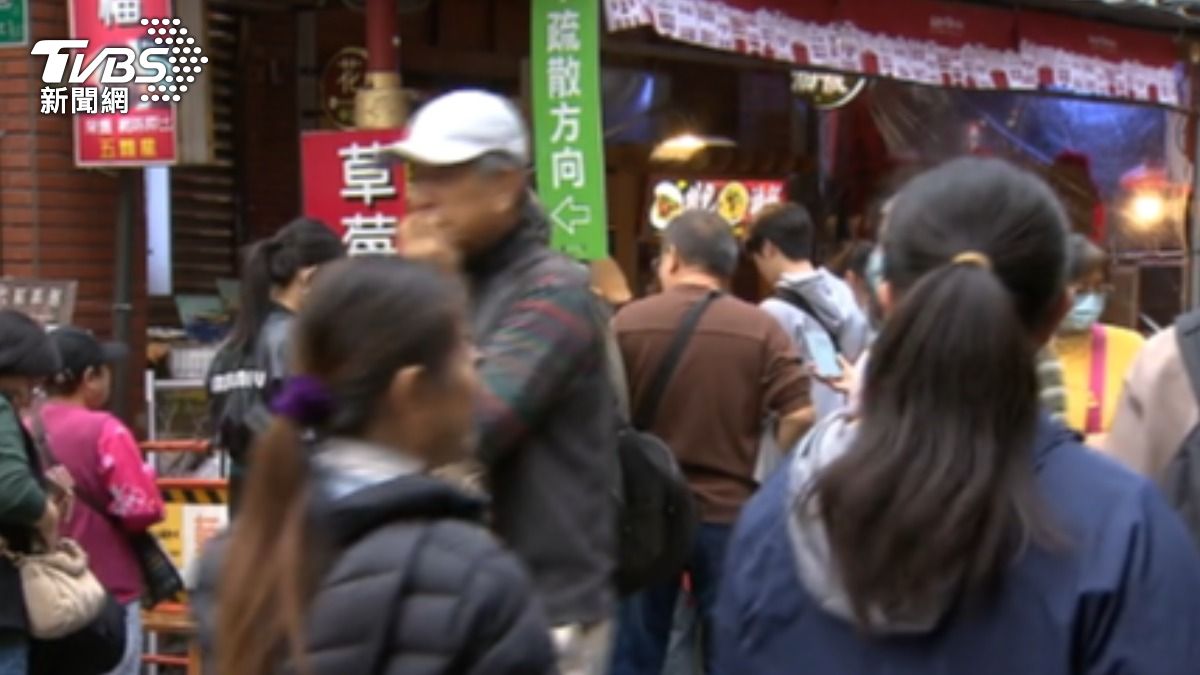 台北市年貨大街維安升級! 禁菸範圍擴至巷弄