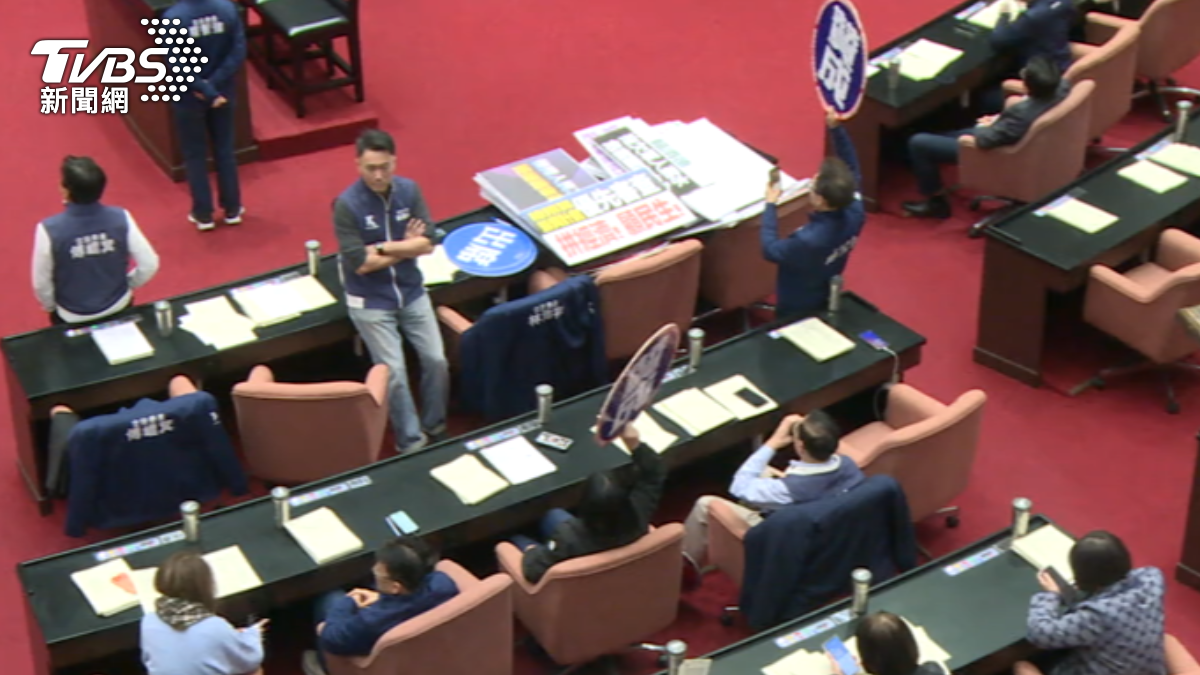 藍白聯手闖關!黨產條例、衛廣法三讀 中天復台指日可待