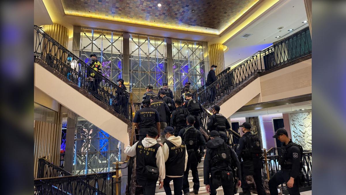 別想亂來!中壢警寒假狂掃 110 案件 百名嫌犯栽了