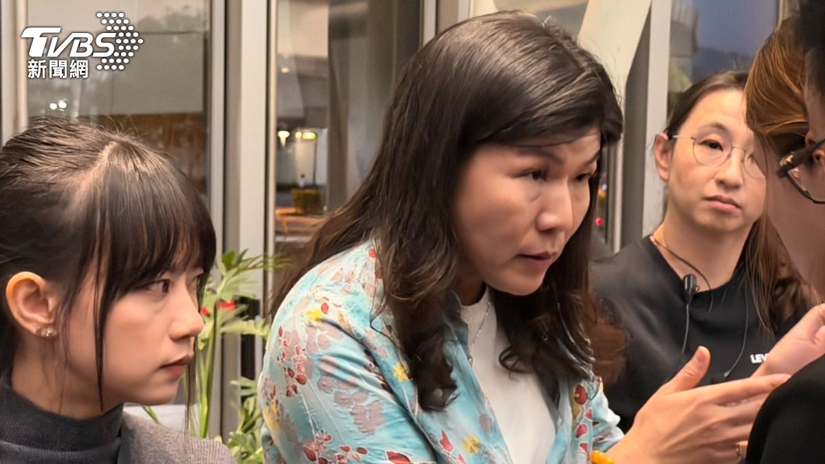 「前台積電最年輕副總」李文如跳槽輝達首現身 尾牙控場緊跟黃仁勳