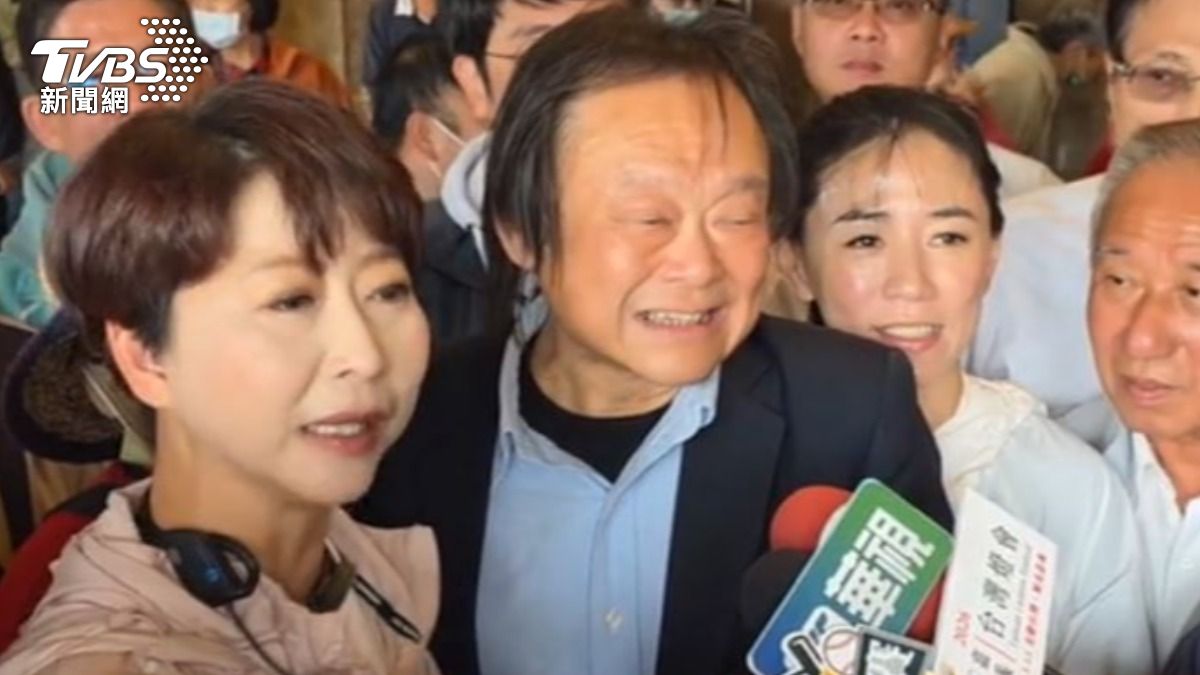 王世堅南下挺陳亭妃!喊「信賴更愛妃」