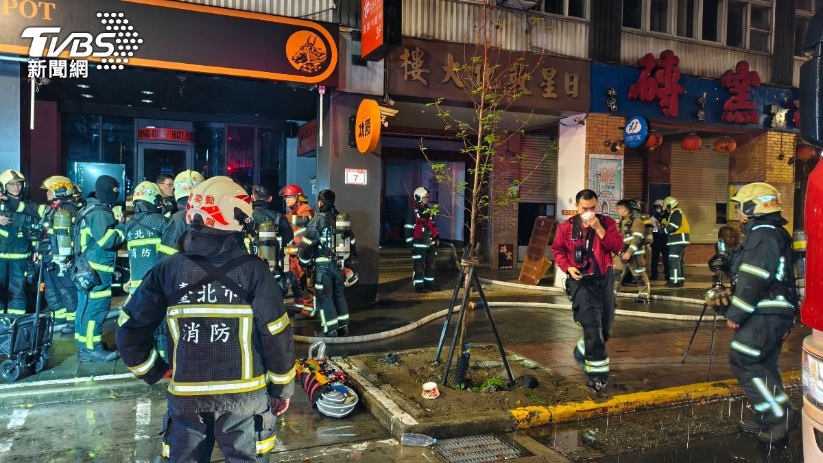 黃仁勳昨日才剛辦「兆元宴」 「磚窯」餐廳凌晨火警竄濃煙