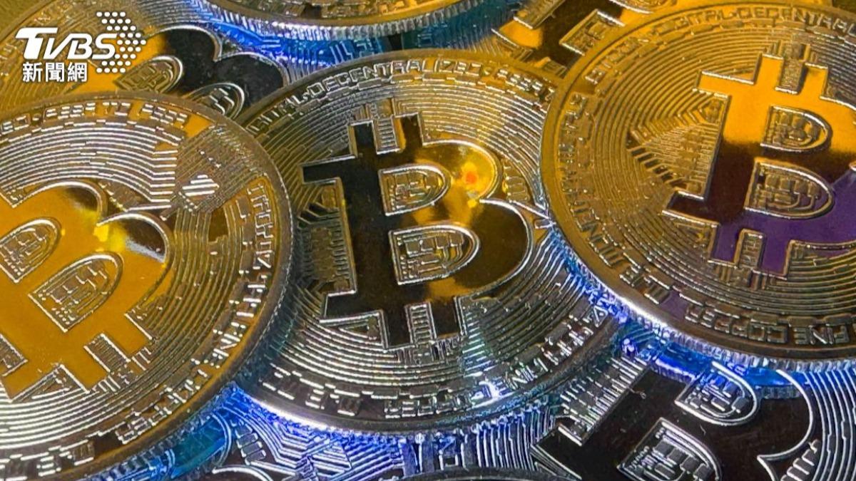 血洗25.6億美元!比特幣遭大規模強制平倉 避險潮席捲市場