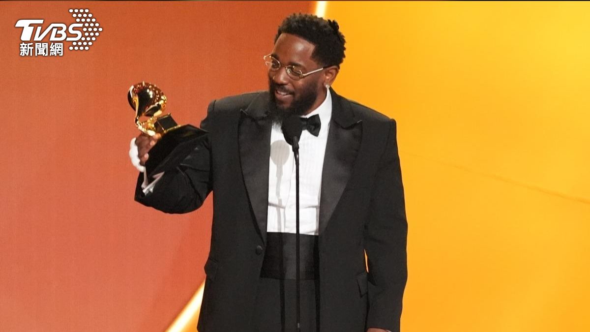 葛萊美最大贏家肯卓克拉瑪 壞痞兔ICE OUT潮