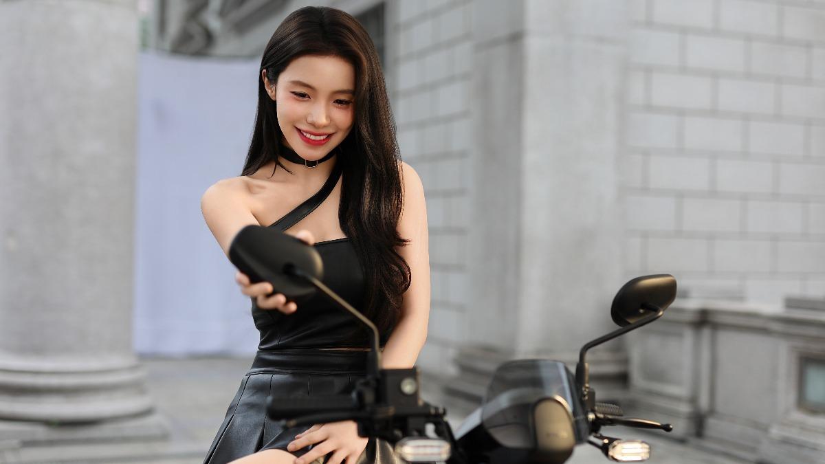 李多慧年前續約!代言機車賣出超過3萬台 興奮喊:有機會讓我載