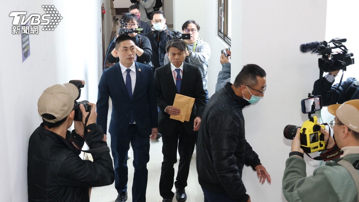 高金素梅立法院辦公室遭到搜索。（圖／胡瑞麒攝）