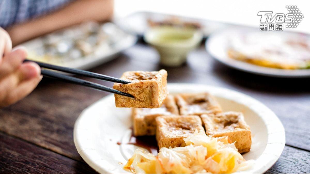 住戶臭到崩潰！北市臭豆腐異味超標7倍　重罰58萬