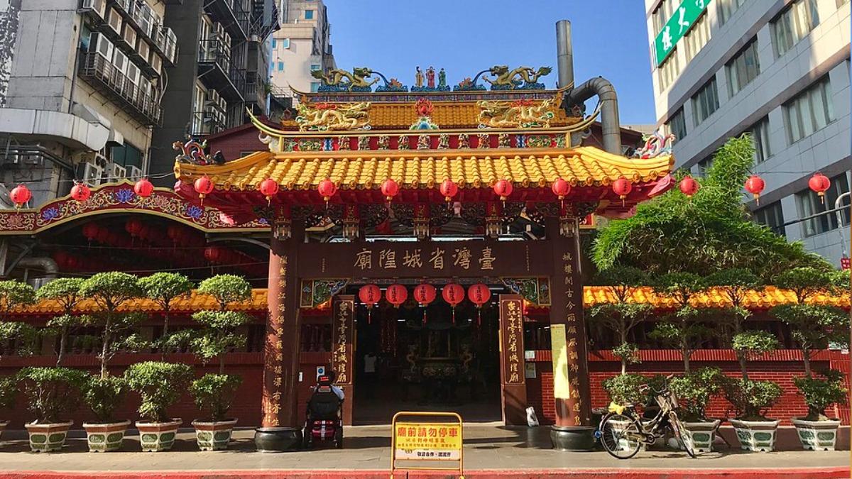 北市燈飾驚見「台灣省」城隍廟?他氣炸公審 真相曝光糗翻天